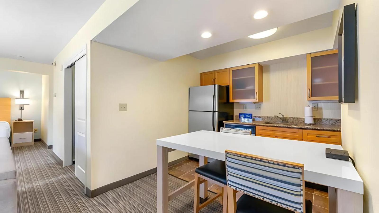 Sonesta Es Suites Cincinnati - Sharonville West Exterior foto